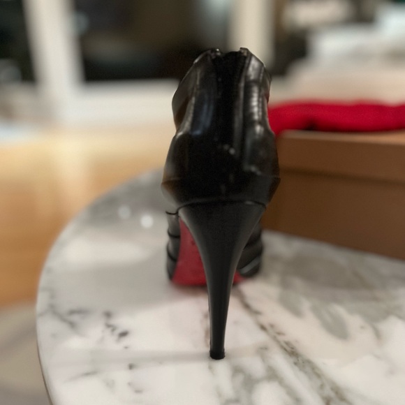 Christian Louboutin shoe booties EUC! - Picture 2 of 6